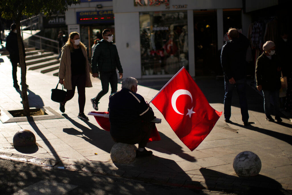 Why is Turkey’s currency crashing and what’s the impact?