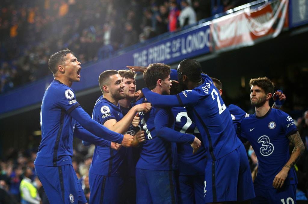 Chelsea avenge FA Cup defeat; scripts 2-1 victory against Leicester