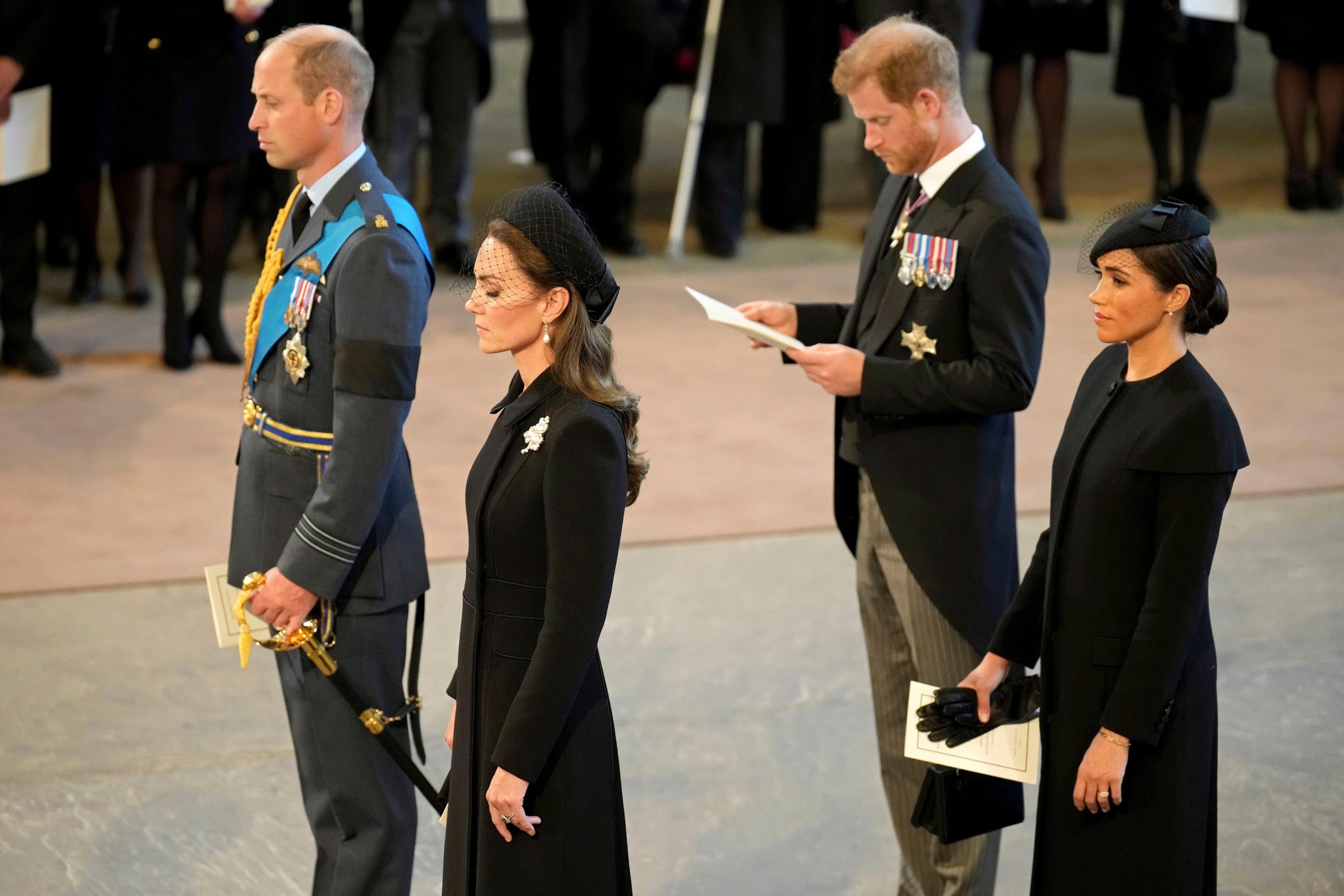 What Harry said to William at Queen Elizabeth’s funeral: Lip reader reveals