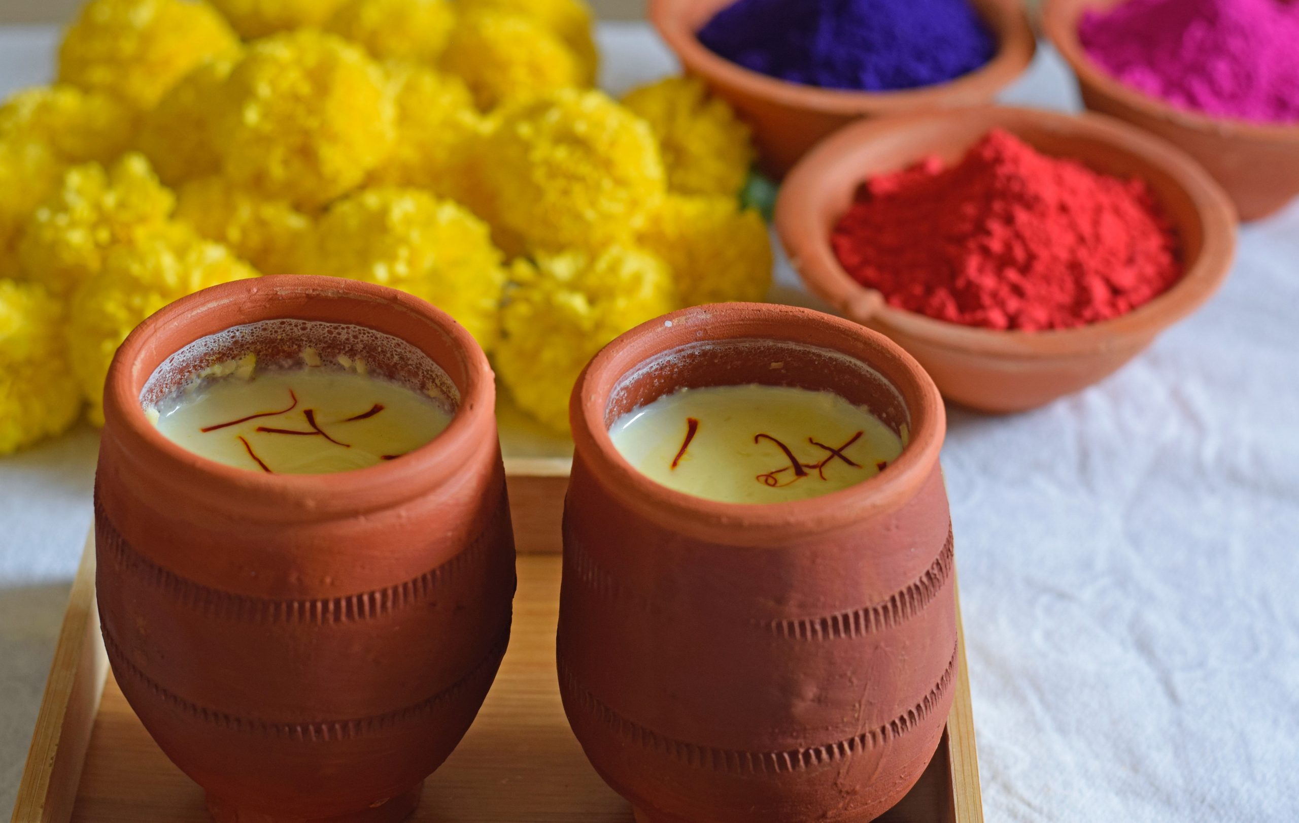 Holi 2022: Try these healthy festive delicacies to avoid those extra calories
