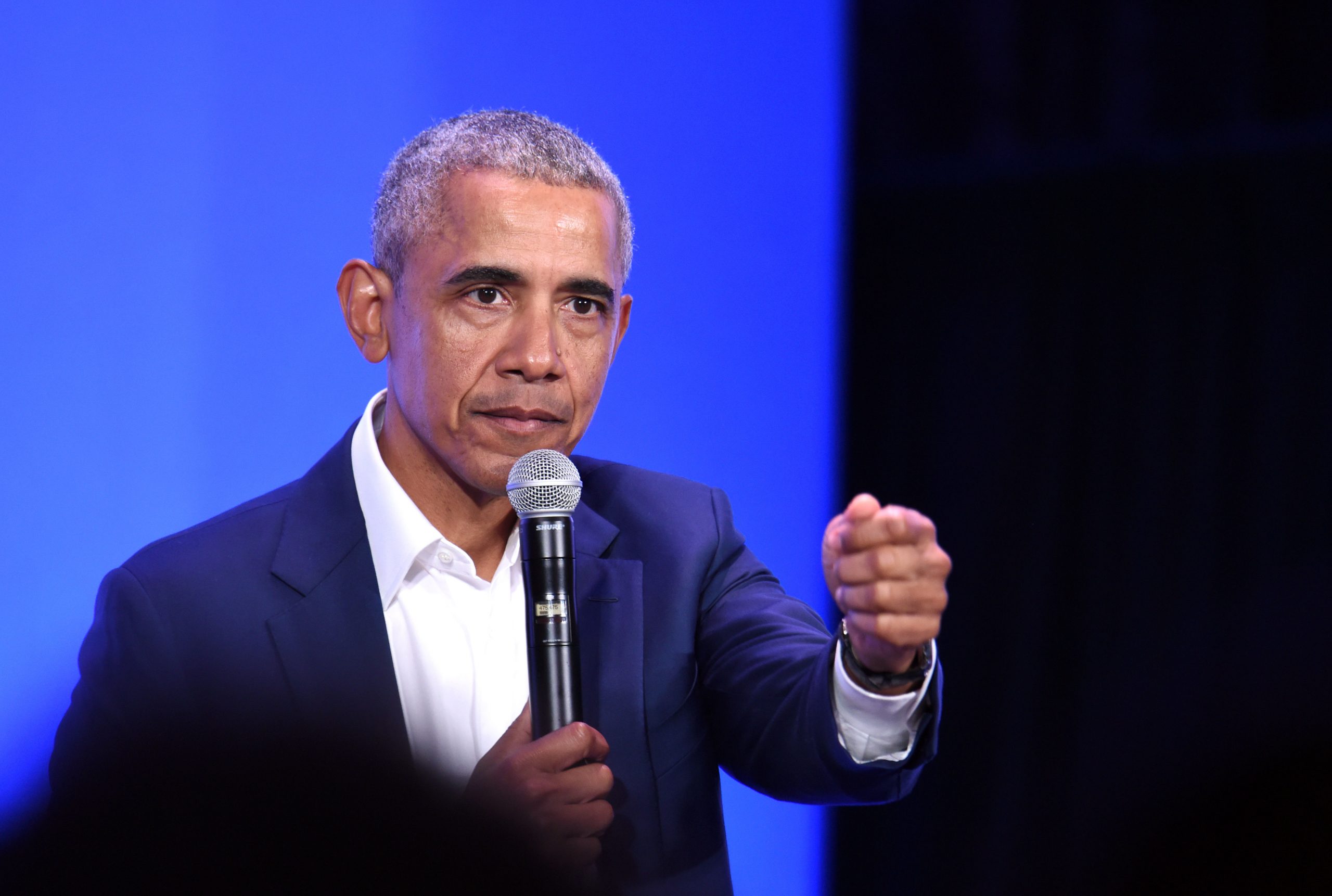 Barack Obama scales back 60th birthday party amid surge in COVID cases