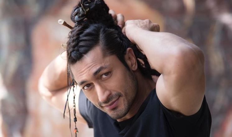 Vidyut Jammwal pays emotional tribute to best friend Sidharth Shukla [Video]