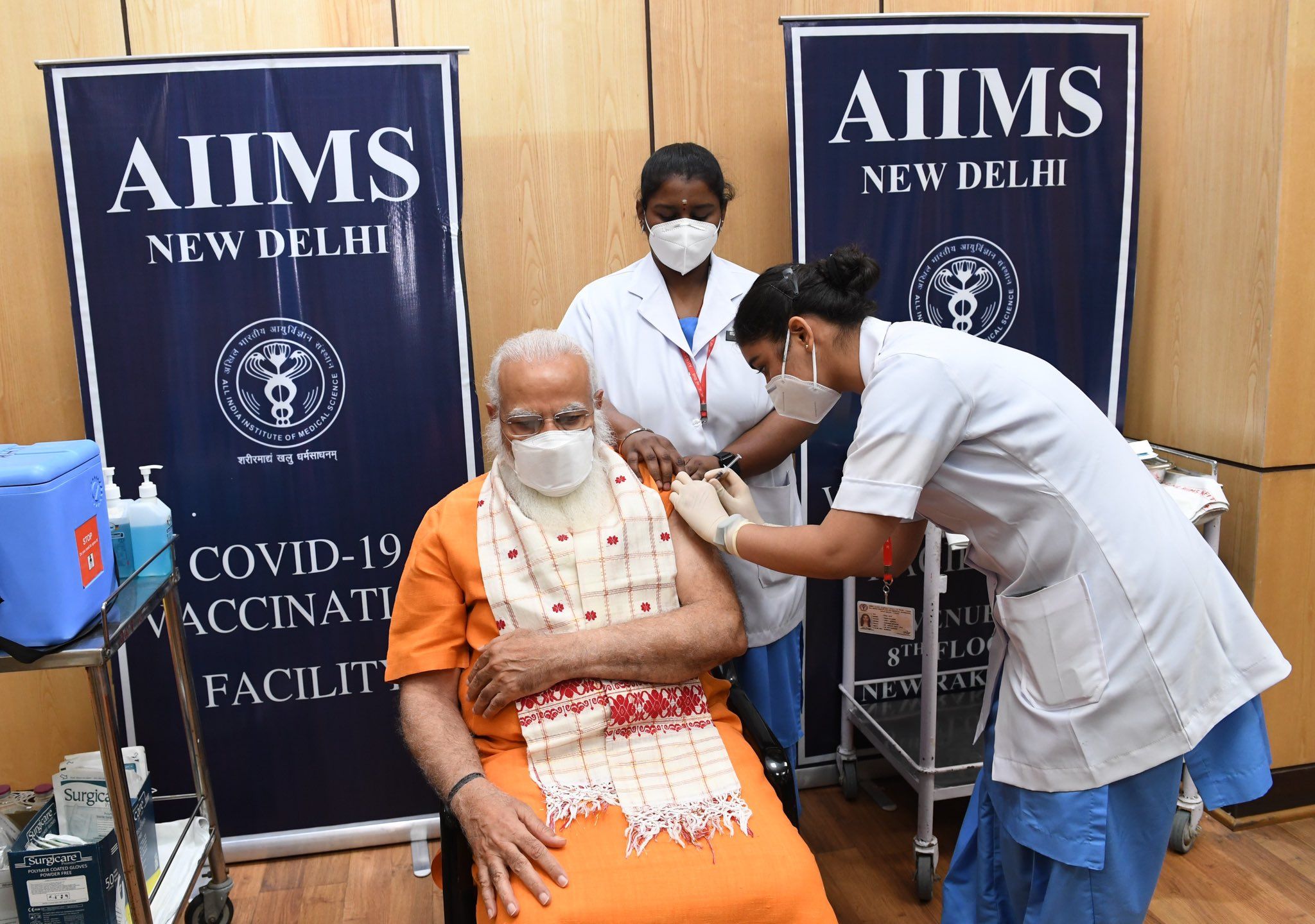 PM Modi receives second shot of COVID-19 vaccine. Watch