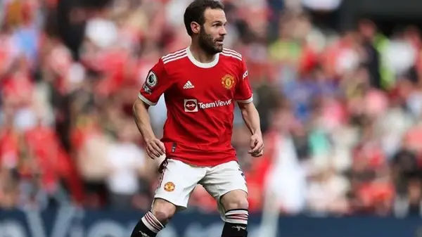 Manchester United confirm Juan Mata leaving club after eight years