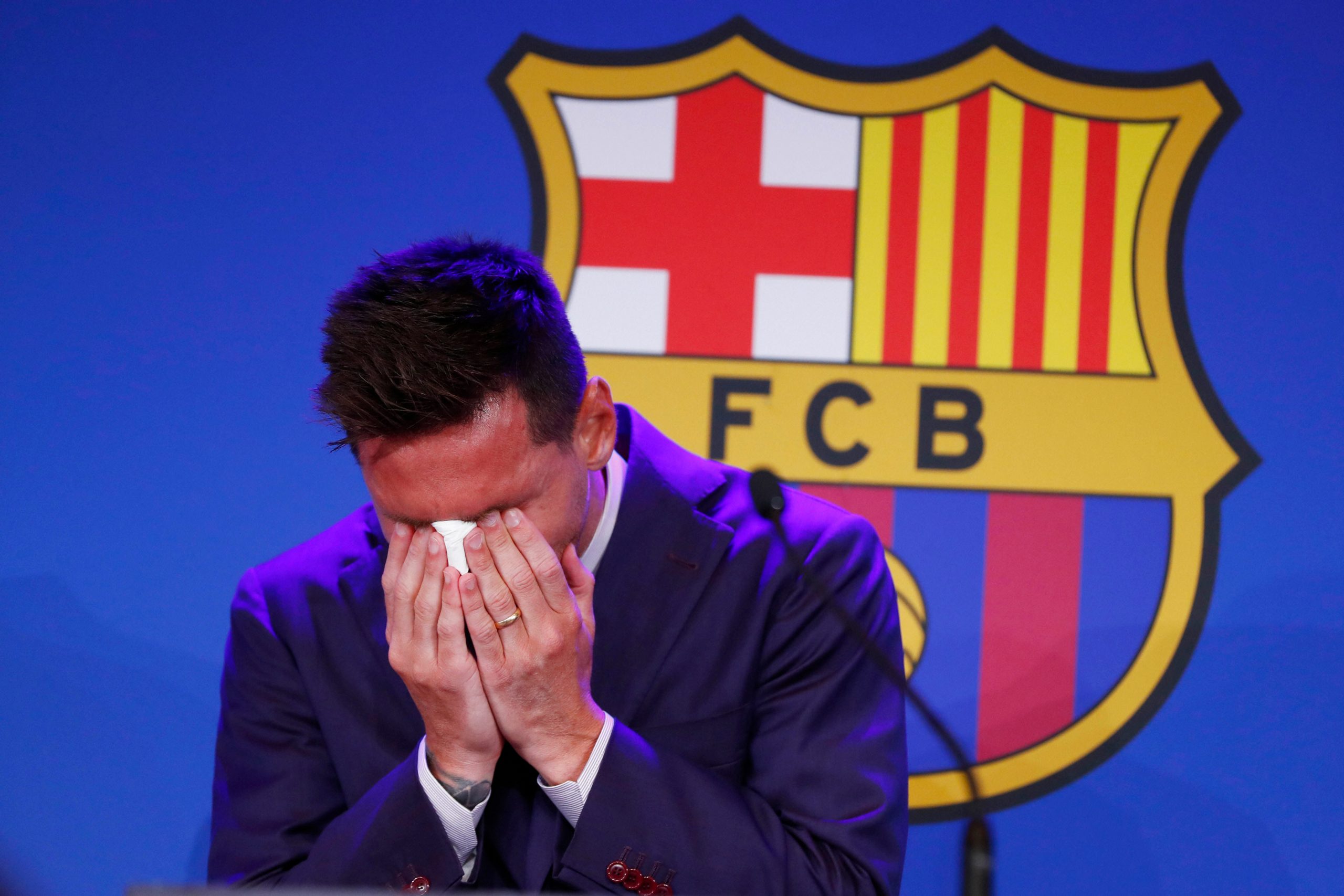 Barcelona, Ronald Koeman hoping to ‘turn the page’ after Lionel Messi’s departure