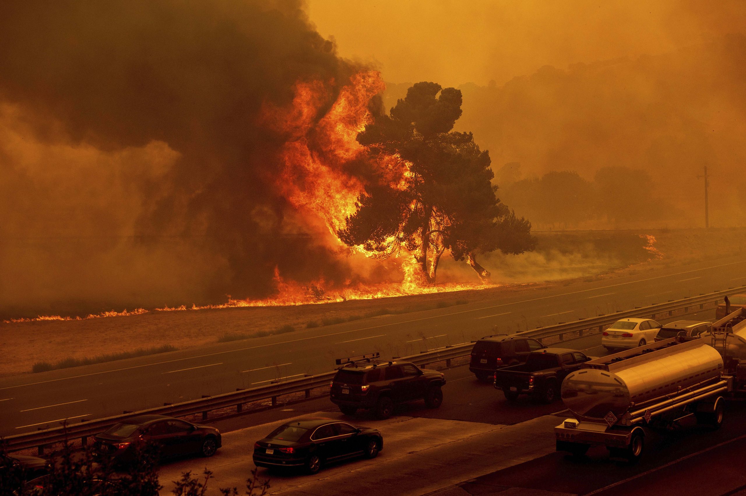 Rapidly spreading fires trigger more evacuations in California