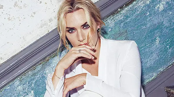 Kate Winslet slams body shamers for comments on controversial Titanic ending