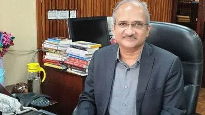 Time-bound implementation of NEP will be a challenge: IIT Delhi director