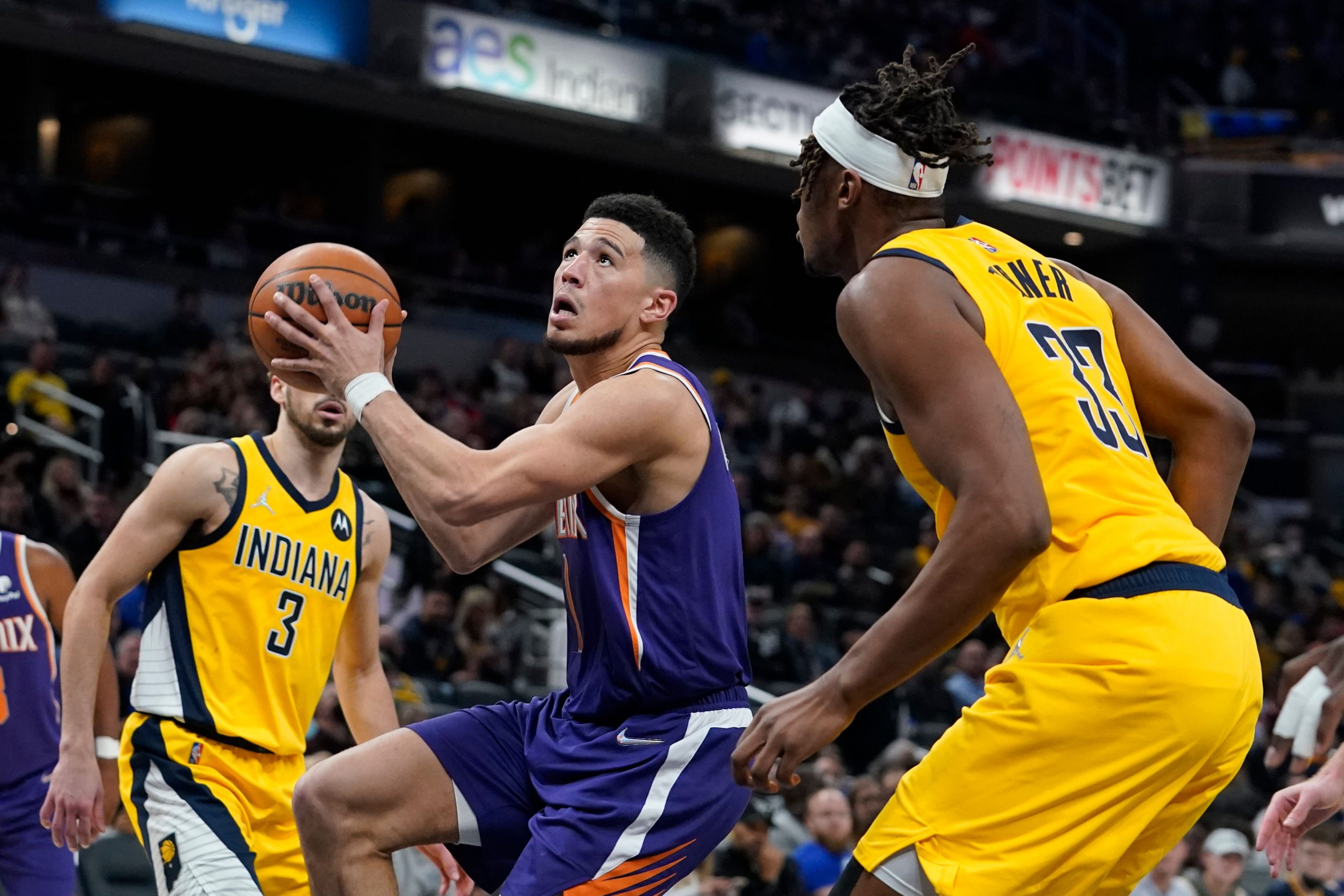 NBA: Booker, Ayton help NBA-leading Suns beat Pacers, 112-94
