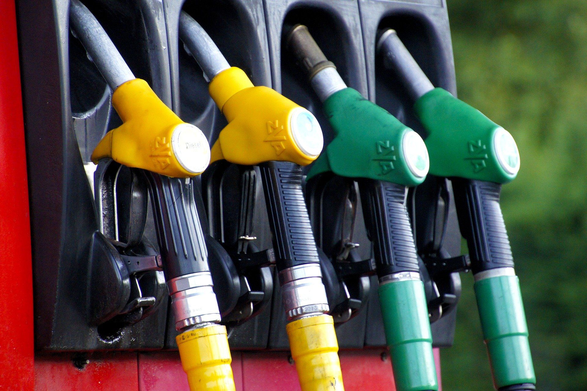 Fuel price hike: India sees fourth hike in diesel, petrol prices in a week