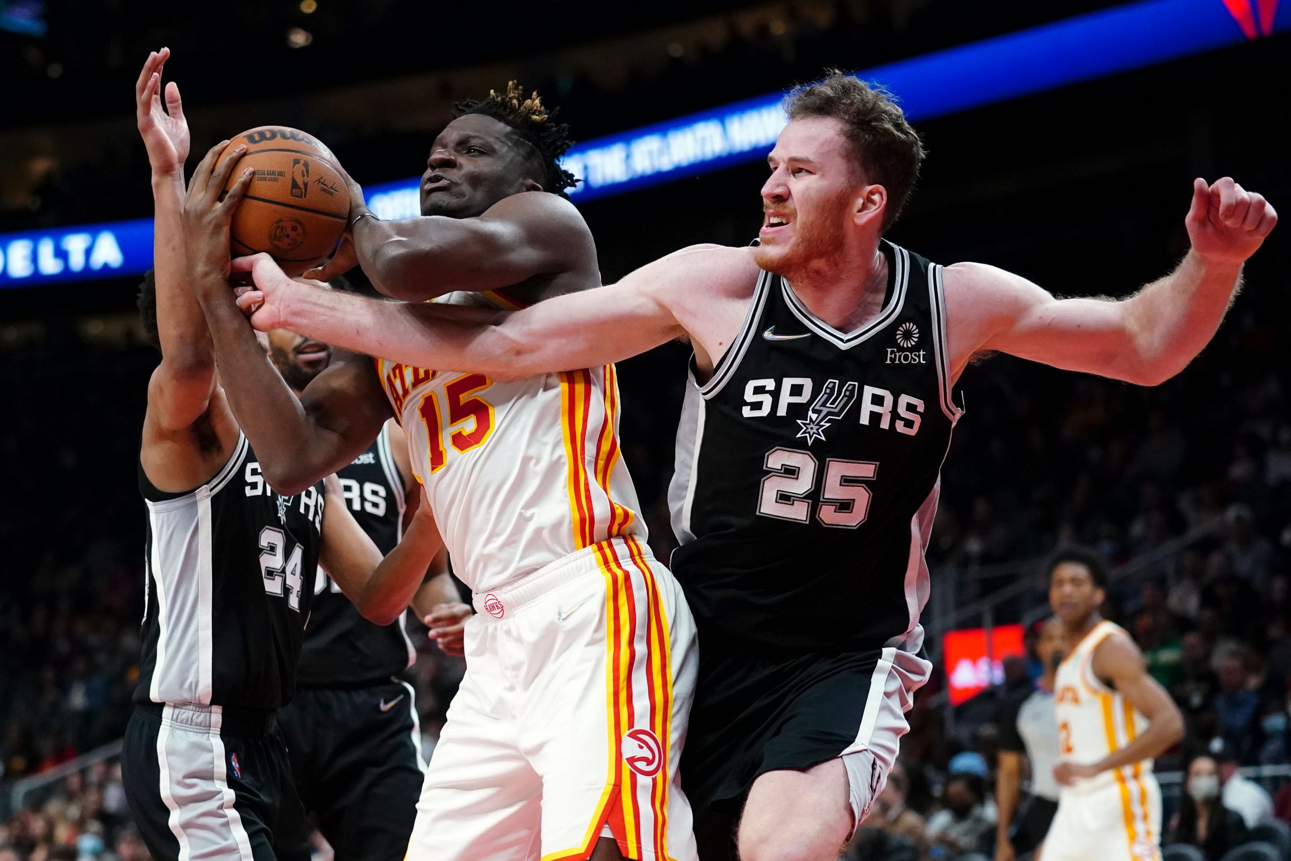 NBA: Dejounte Murray has 11th triple-double, San Antonio Spurs roll past Atlanta Hawks 136-121