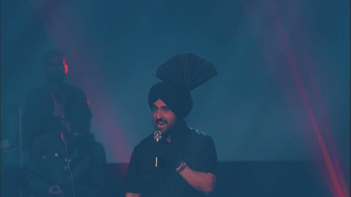 Diljit Dosanjh pays emotional tribute to Sidhu Moosewala in Vancouver