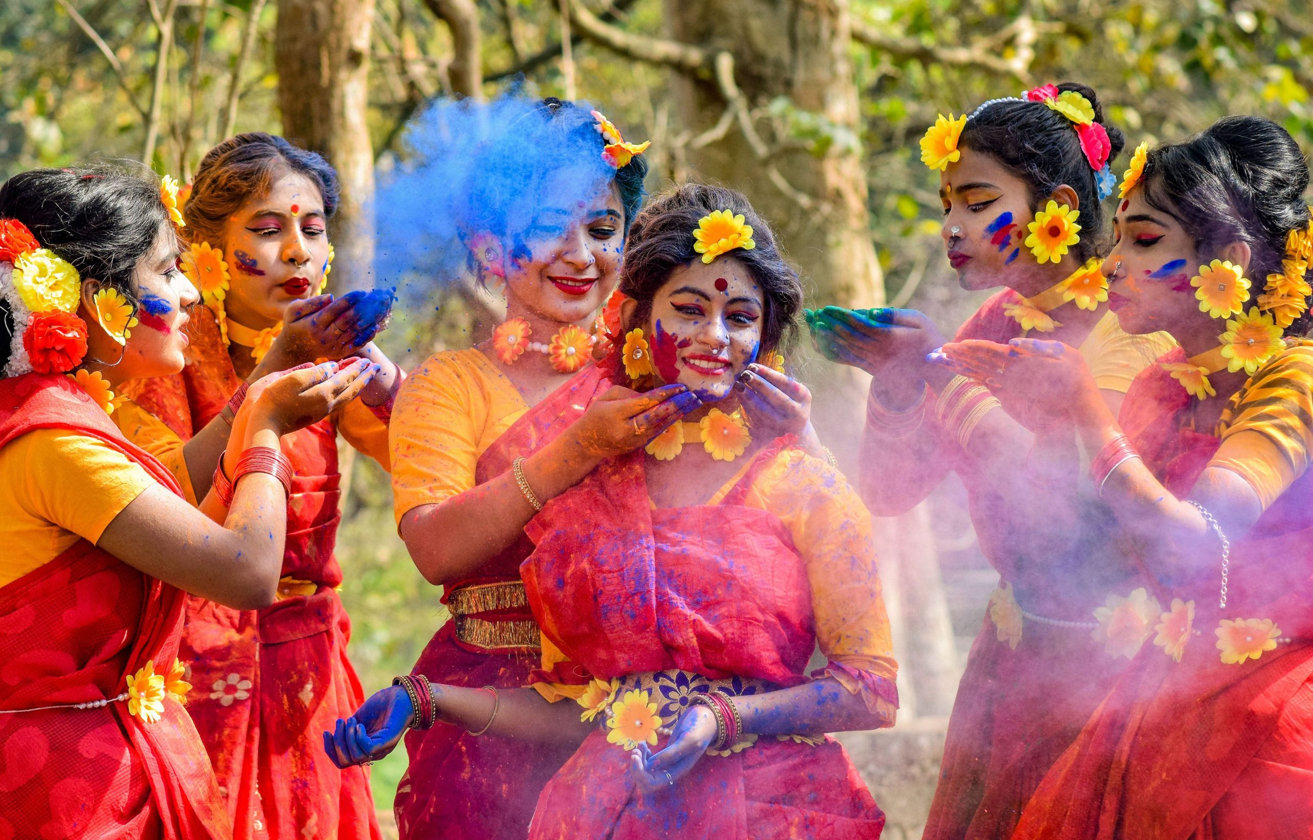 COVID-19 guidelines and tips for safe Holi celebrations