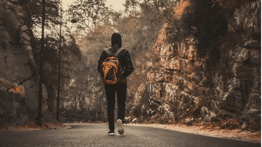 Srinagar man on 900-km walk to Delhi with one dream. Find out what