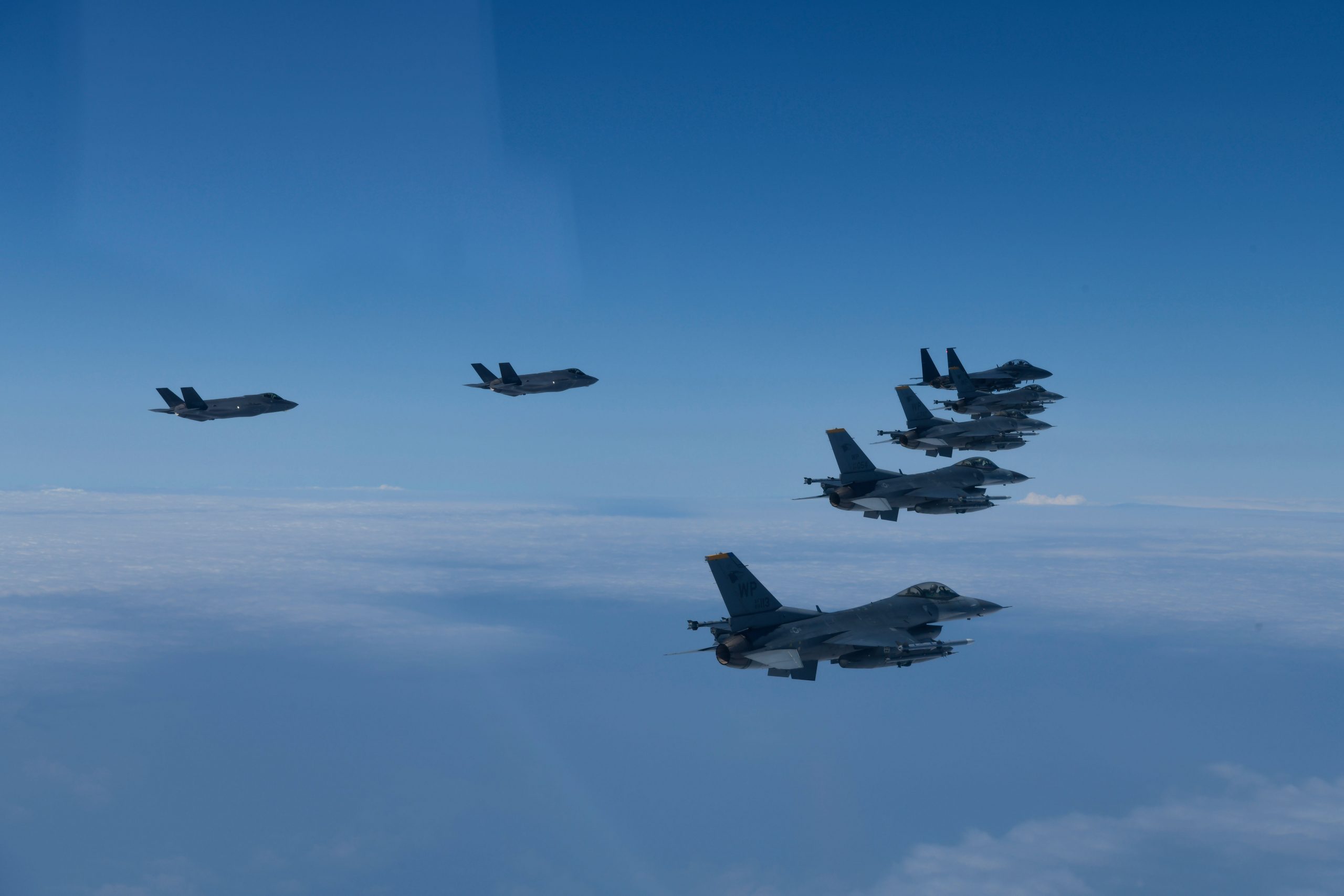 United States, South Korea fly 20 fighter jets amid North Korea tensions