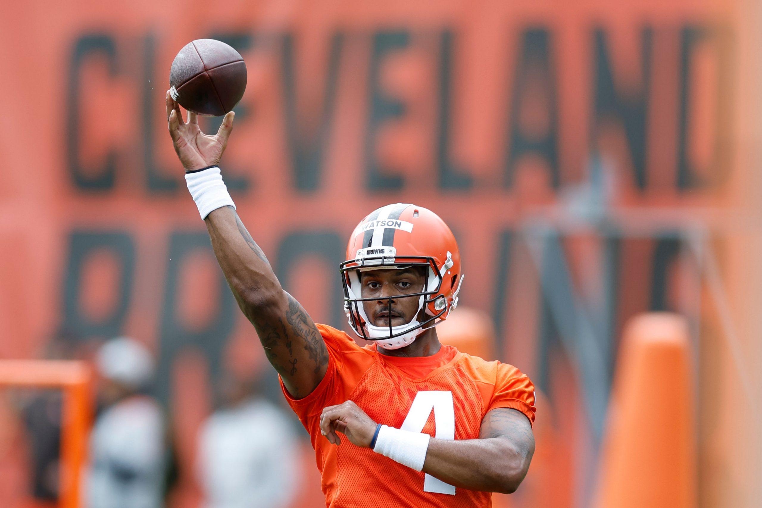 Deshaun Watson handed 6-game suspension after sexual harassment accusations