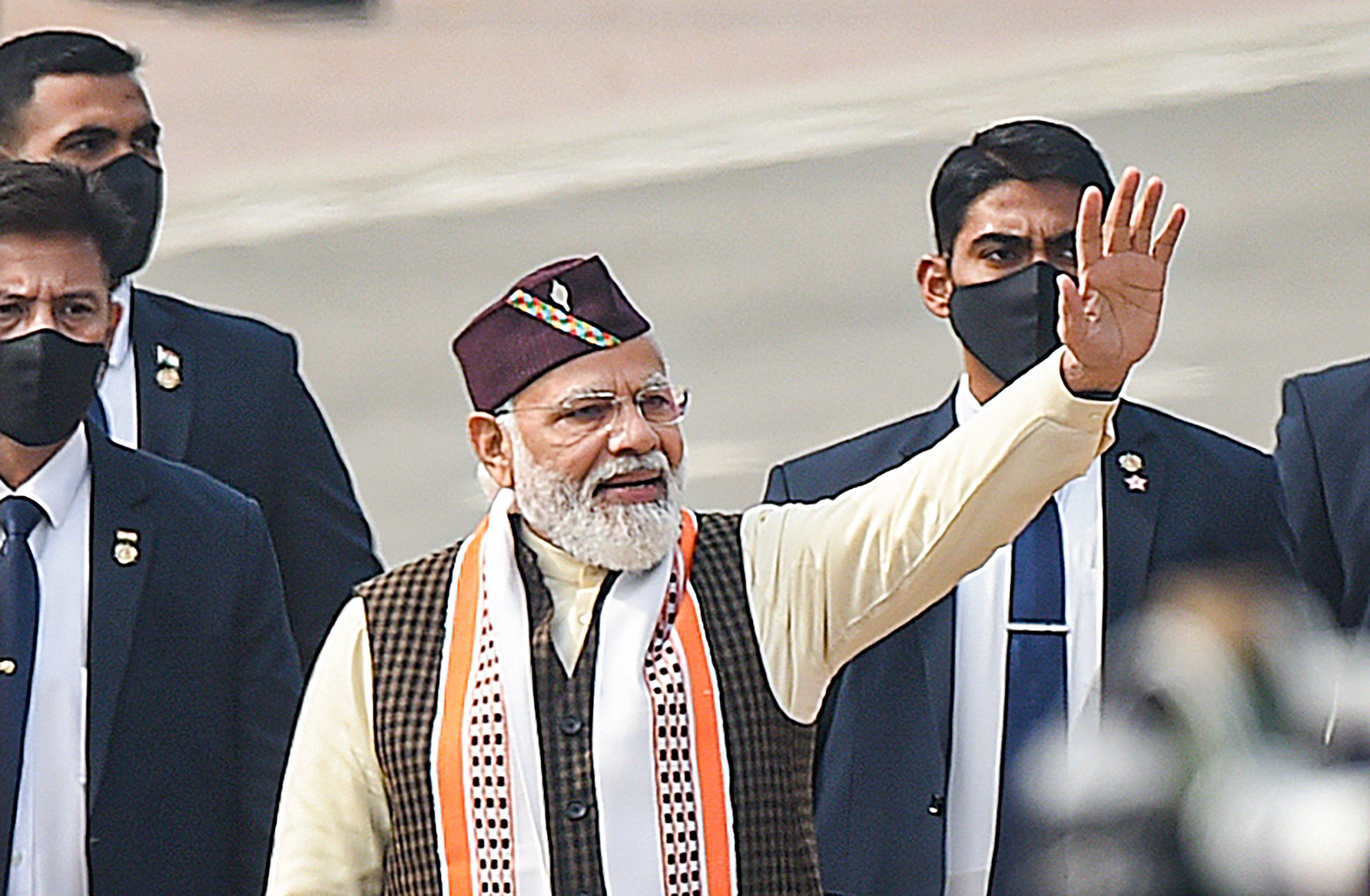 Republic Day: PM Narendra Modi wears Uttarakhand cap, Manipur stole