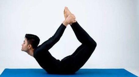 Amazon Quiz: Identify this yoga posture