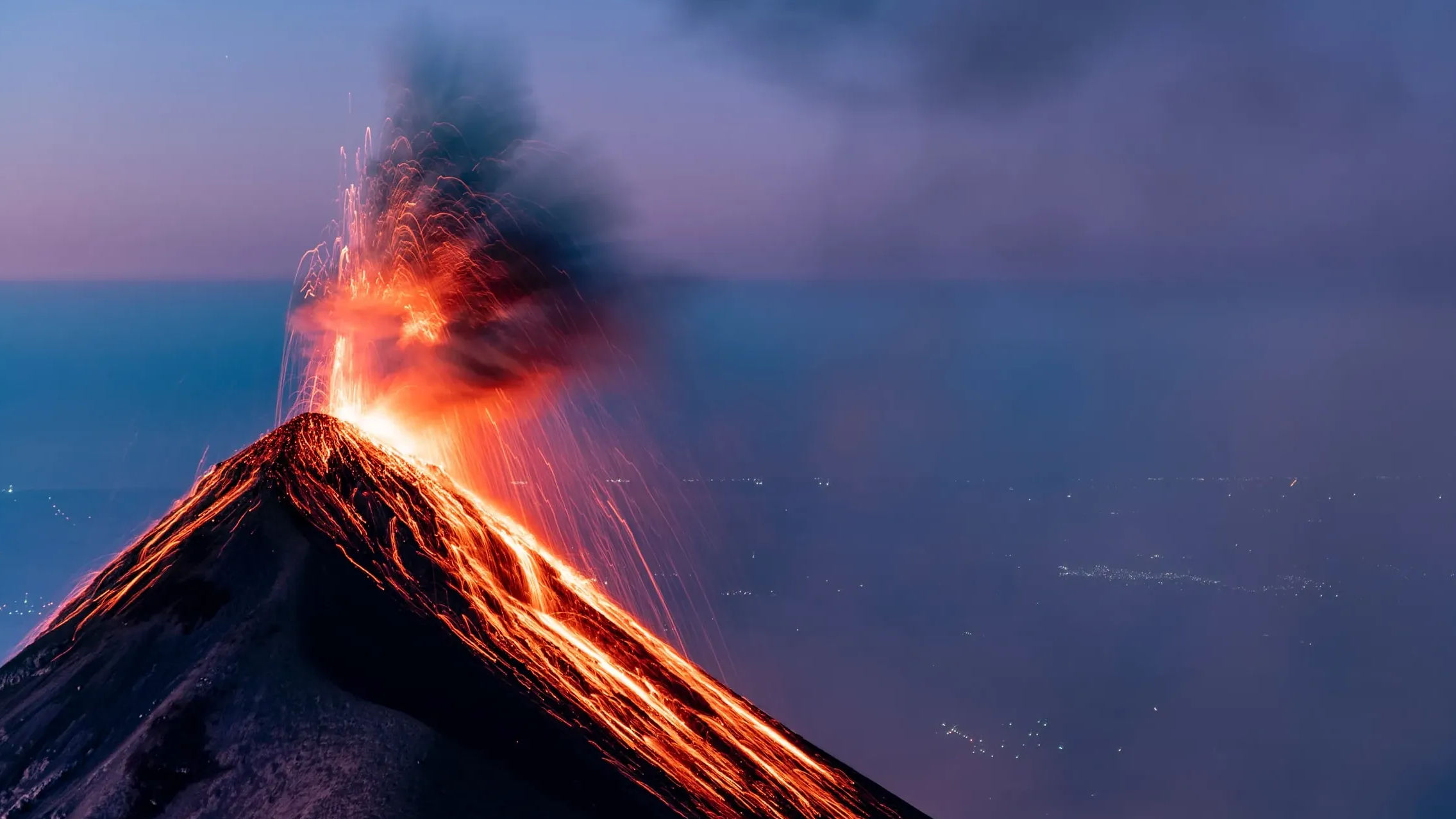 YouTuber captures stunning videos of Iceland’s volcano eruption | Watch