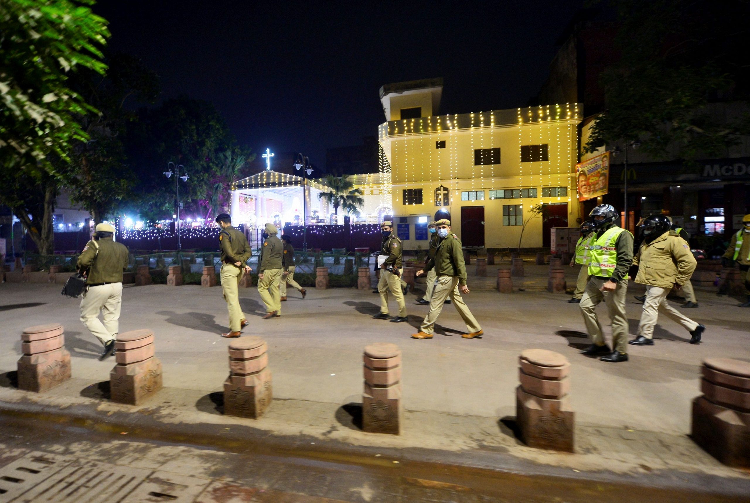 Delhi weekend curfew: What’s open and what’s not?