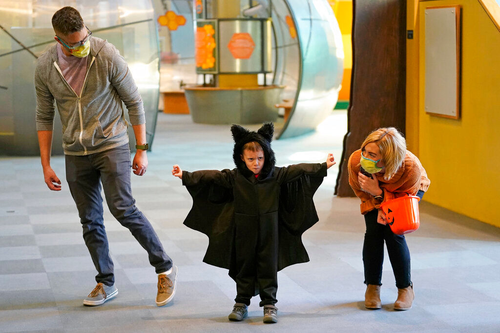 In pics: United States in trick or treat mood for Halloween 2021
