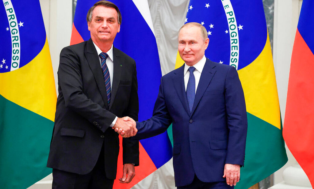 Bolsonaro makes his first trip to Russia, meets Putin amid Ukraine tensions