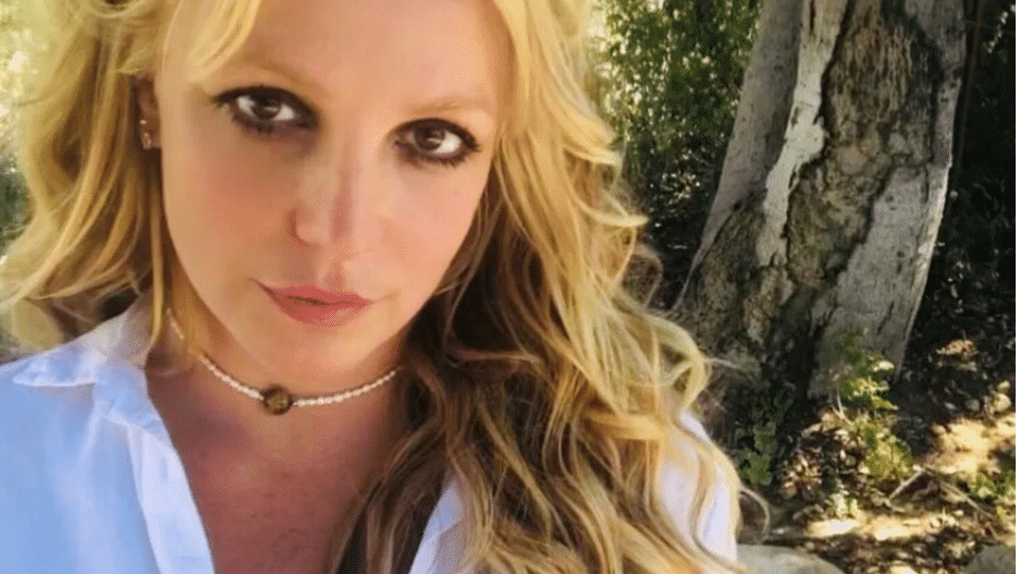 Britney Spears planning career comeback in 2022