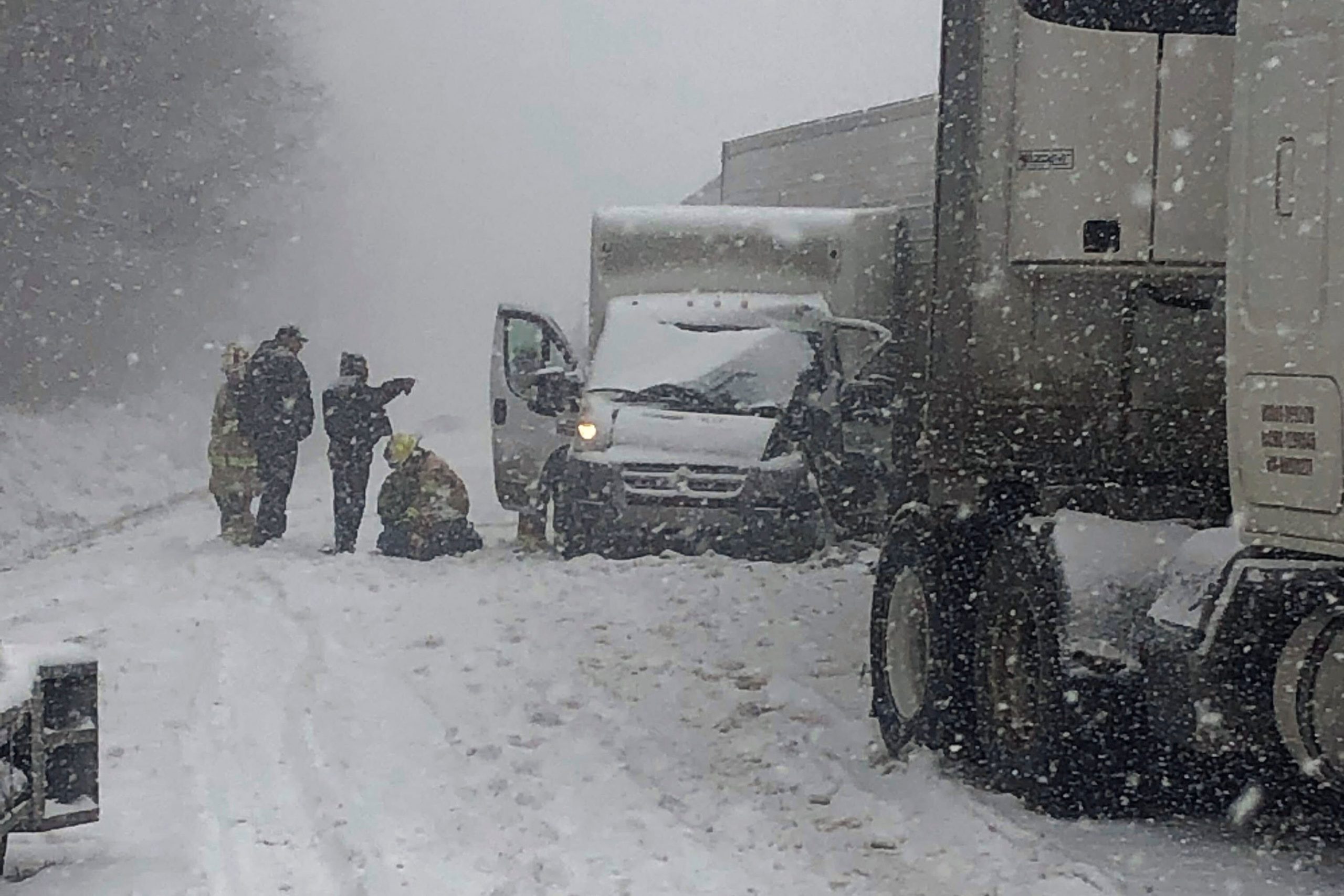 Snow, ice blast through Southeast US with powerful winter storm