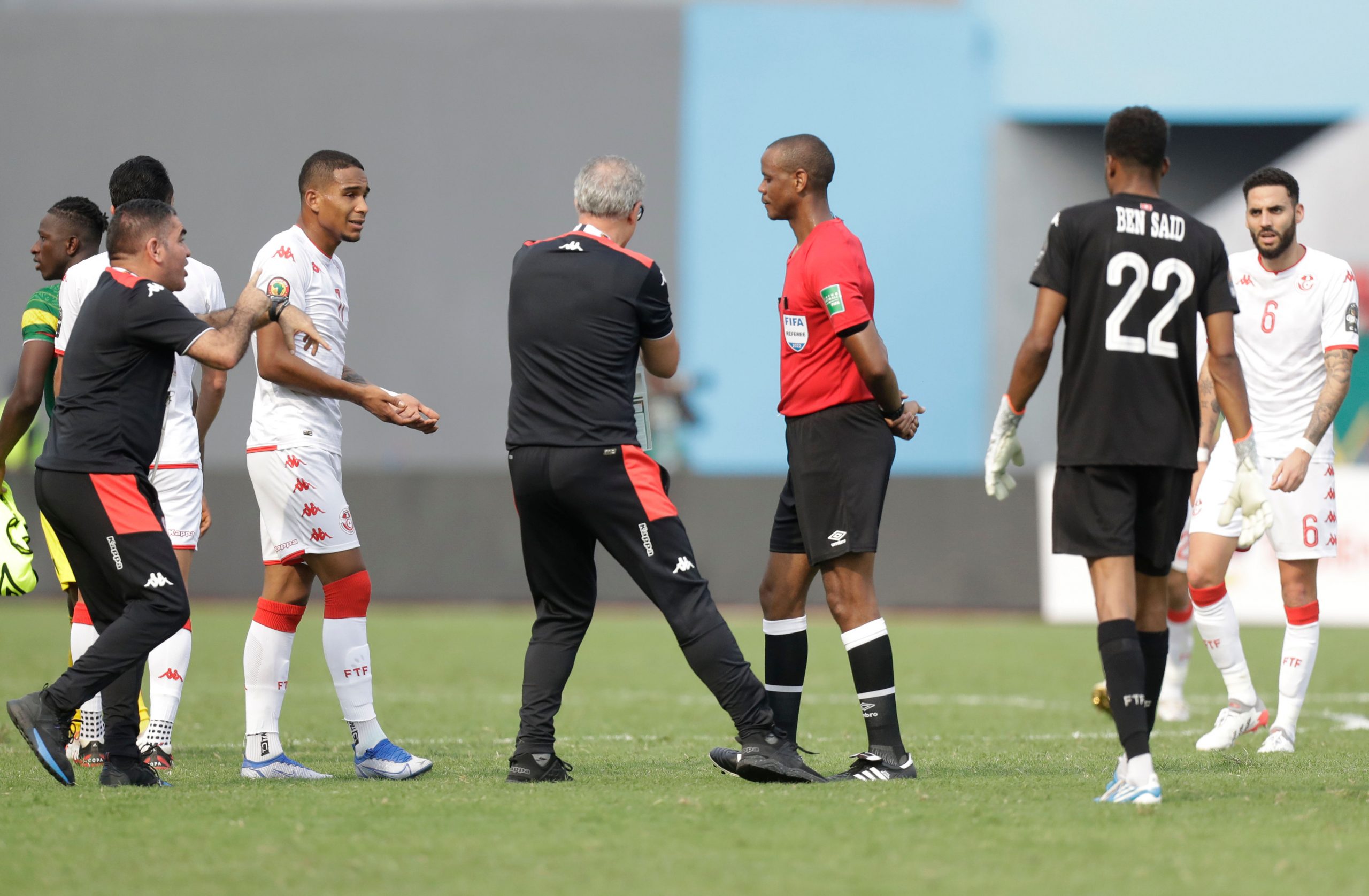 Major refereeing blunder, serious security concerns mar African Cup