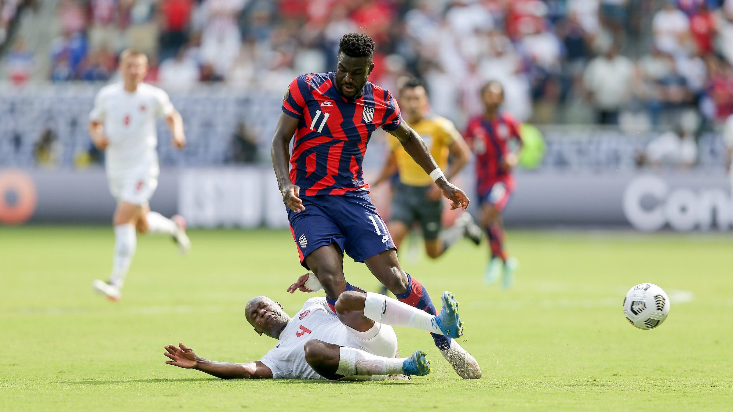 CONCACAF Gold Cup: US tops group B after edging past Canada