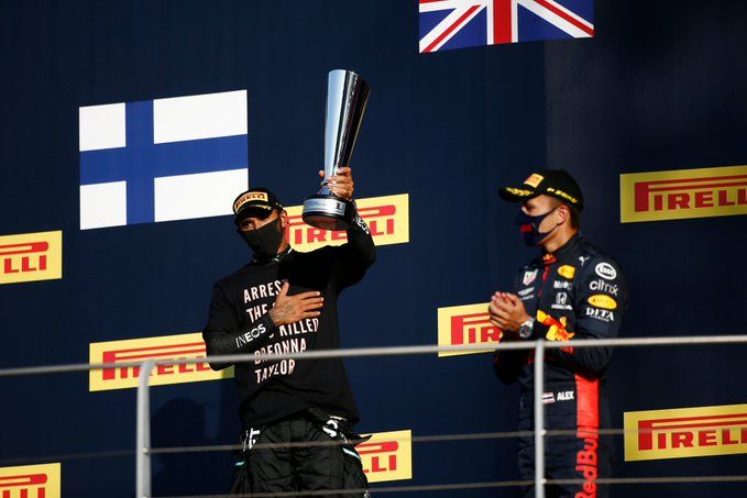 Lewis Hamilton wins chaotic Tuscan Grand Prix
