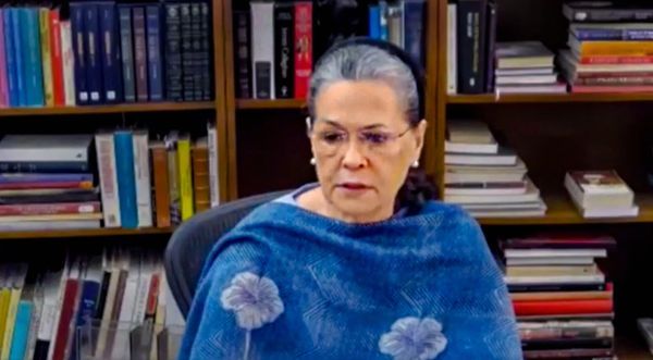 Sonia Gandhi forms panel on economy, foreign affairs and national security