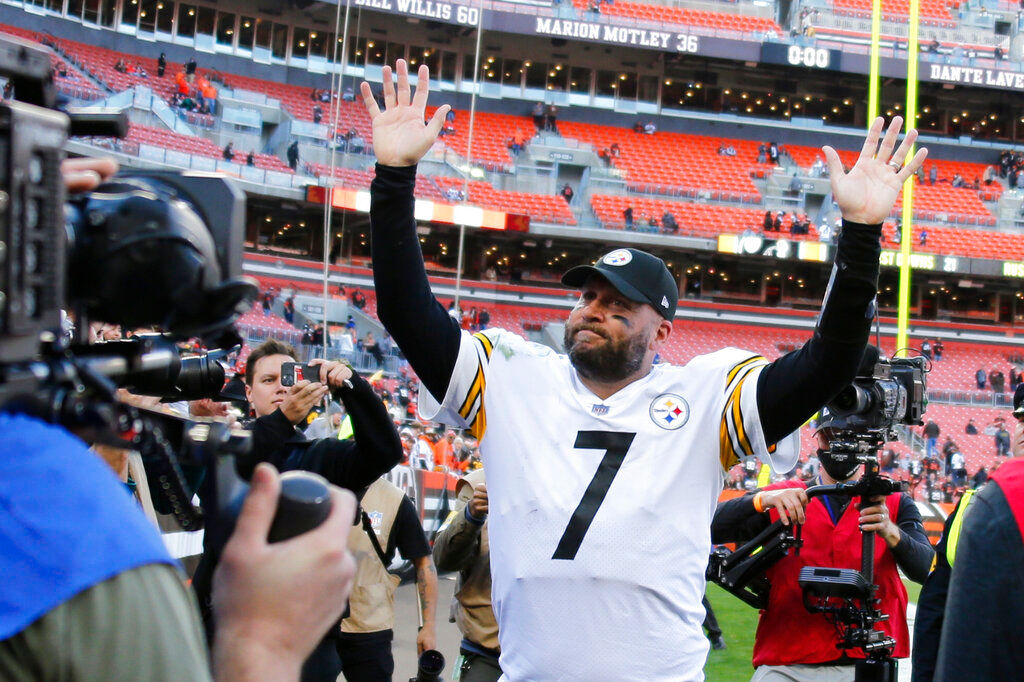 NFL: Pittsburgh Steelers overcome Cleveland Browns 15-10