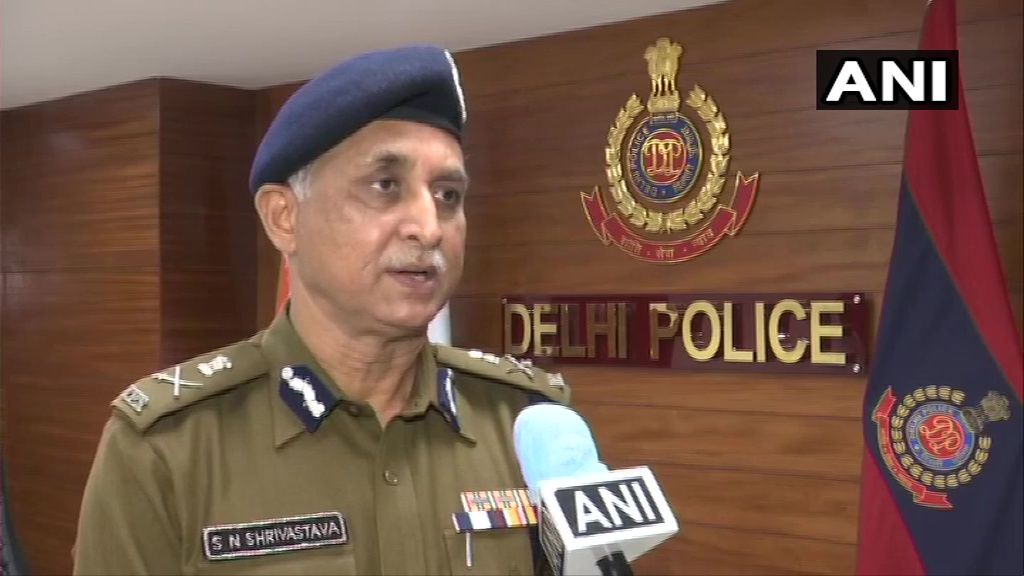 Strict action against those found bursting or selling crackers: Delhi Police Commissioner
