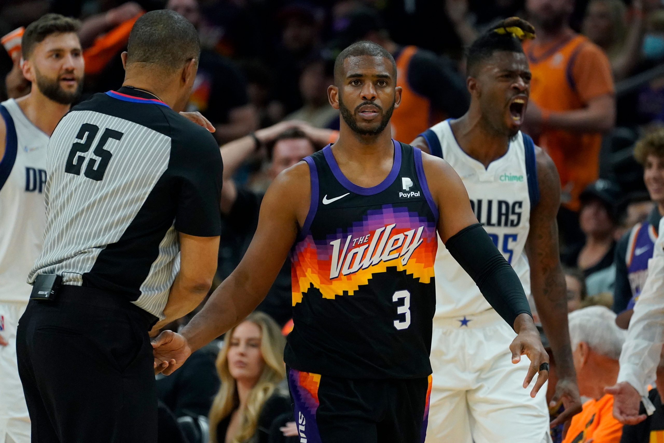 NBA: Phoenix Suns blow past Dallas Mavericks as Paul makes another stellar fourth