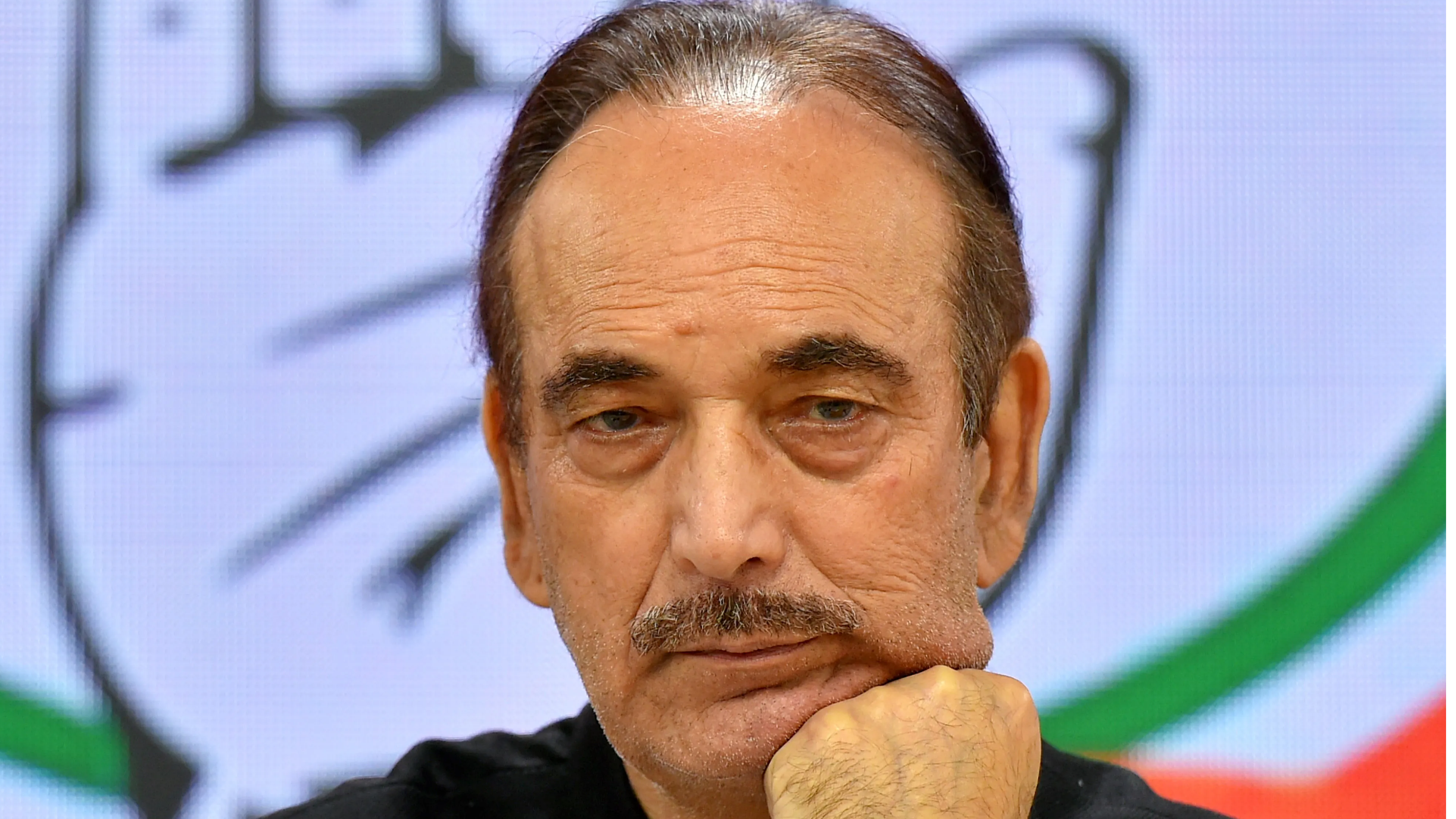Sonia spoke to Azad after fiery CWC meet, said ‘concerns will be addressed’