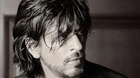 Shah Rukh Khan shares new selfie post-Ganpati visarjan, gets trolled