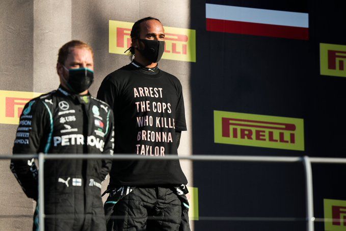 Lewis Hamilton wears ‘arrest the cops’ T-shirt at Tuscan Grand Prix