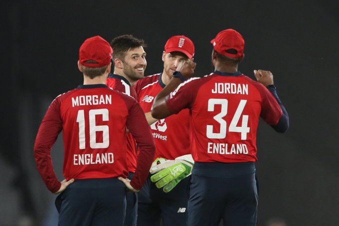 3rd T20I: Mark Wood sets up India’s top-order collapse with fiery powerplay spell