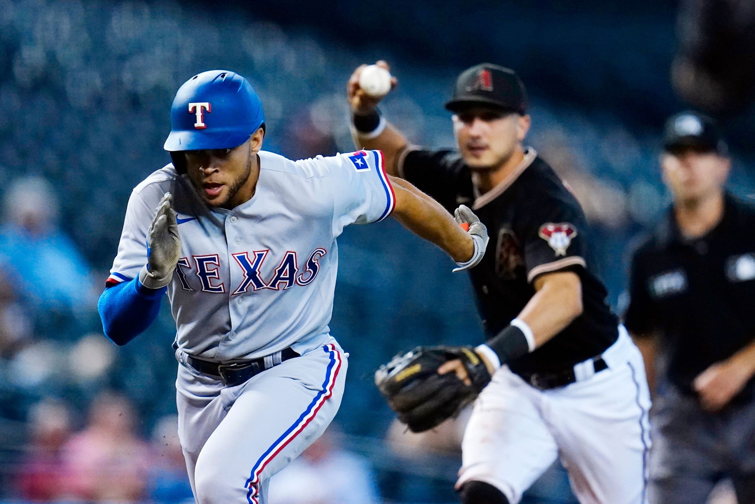 MLB: Bottom-placed Texas Rangers pip Arizona Diamondbacks