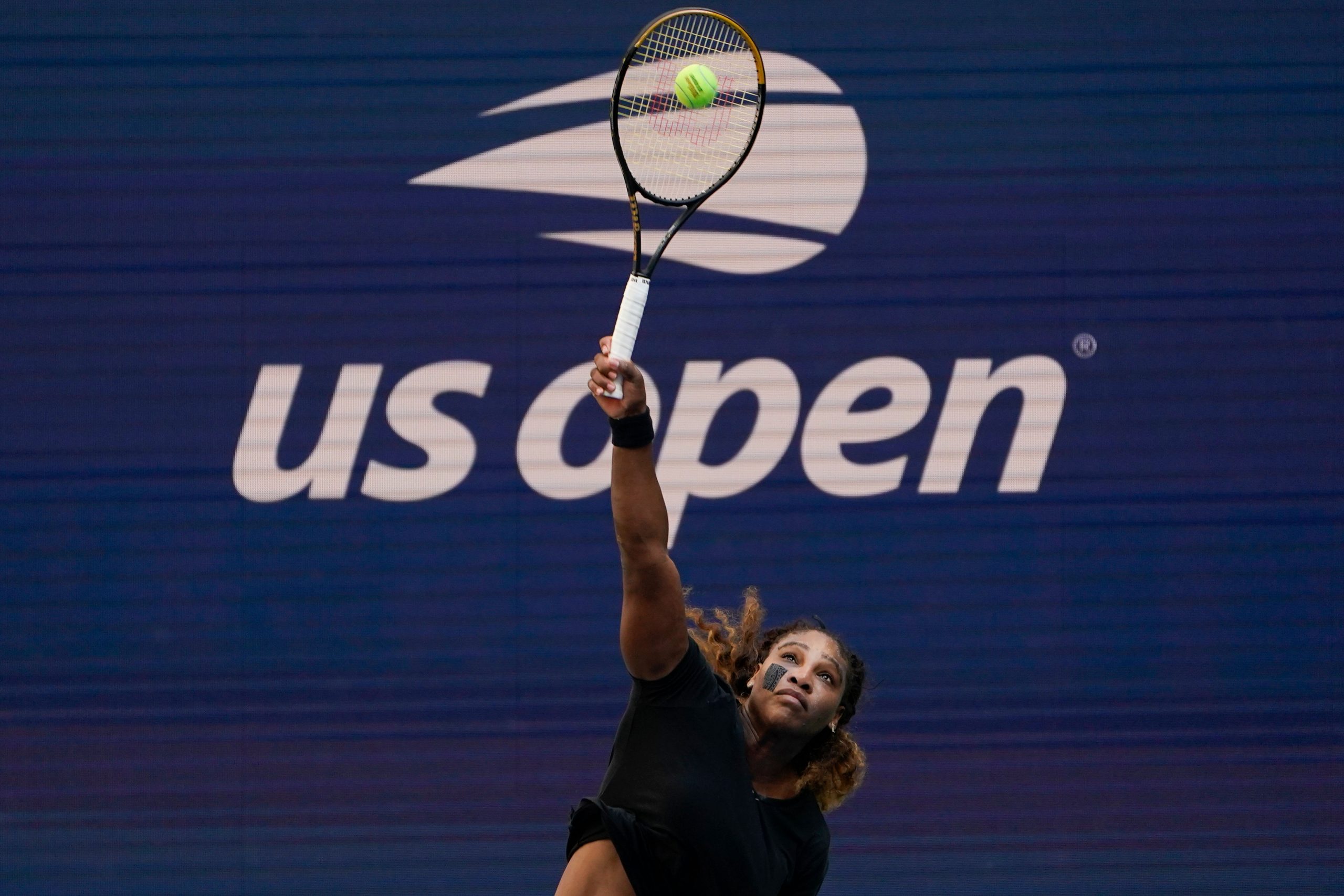 Watch: Oprah Winfrey pays tribute to Tennis star Serena Williams