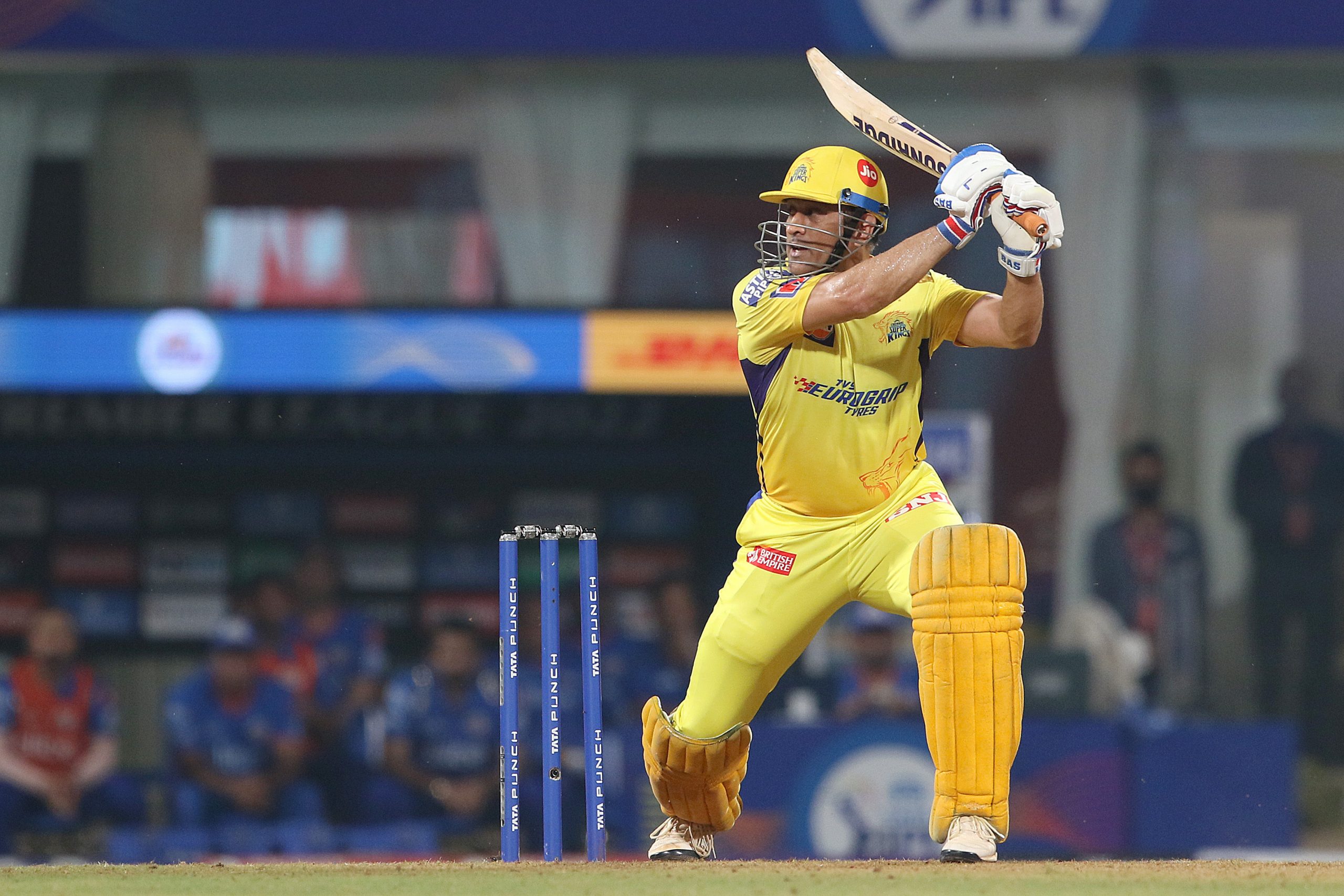 IPL 2022: Vintage MS Dhoni pulls off thrilling finish as CSK beat MI by 3 wickets
