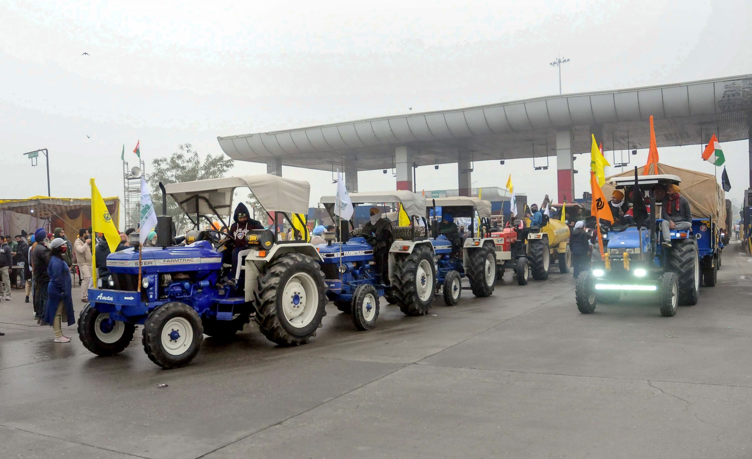 Farmers’ Protest Day 61 Highlights: Farmers prepare for proposed tractor rally on Republic Day