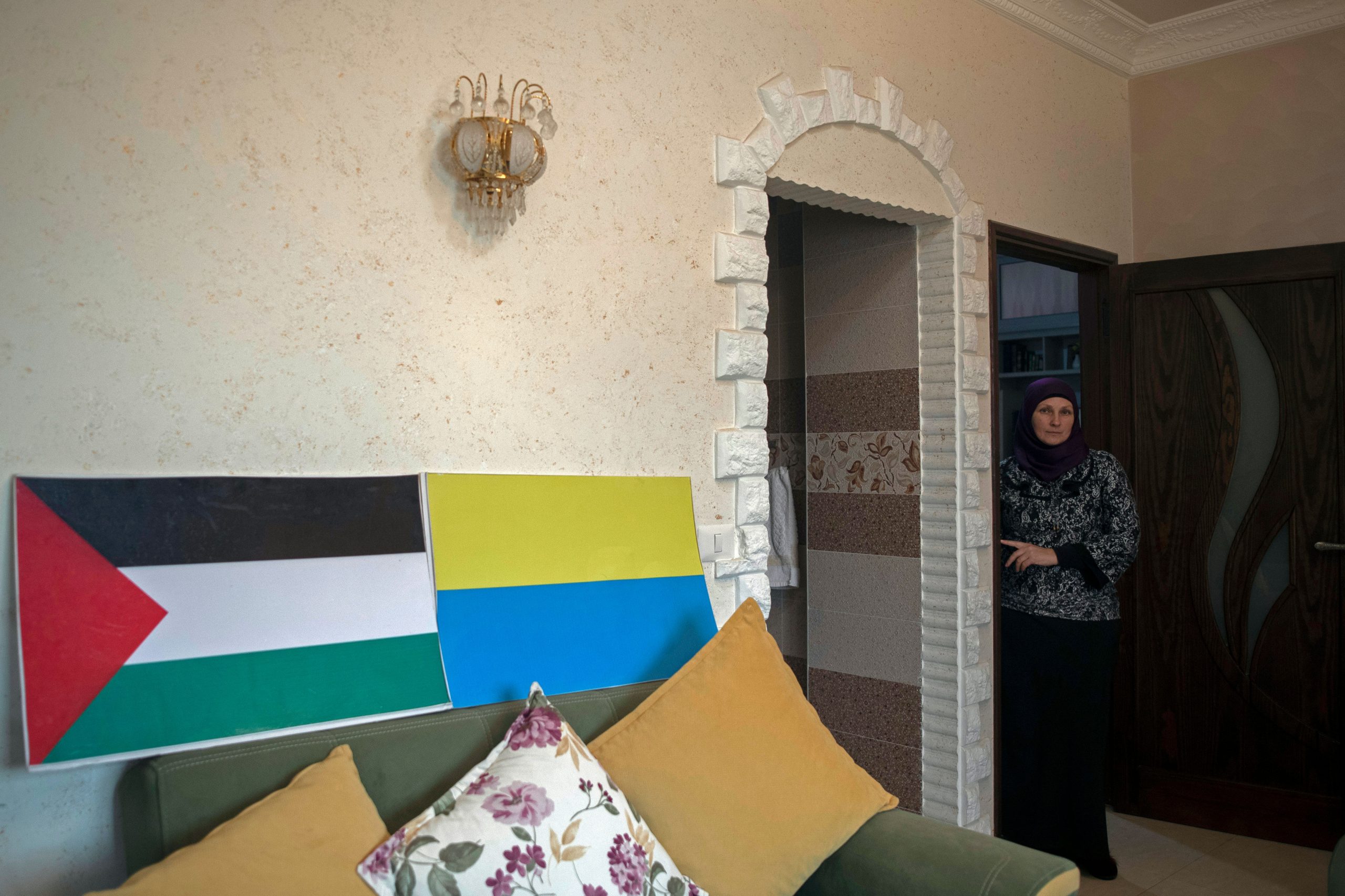 Palestinians with Ukraine ties empathize with victims of war
