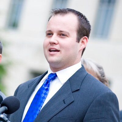 Ex-reality TV star Josh Duggar’s lawyers file motion to dismiss child porn case