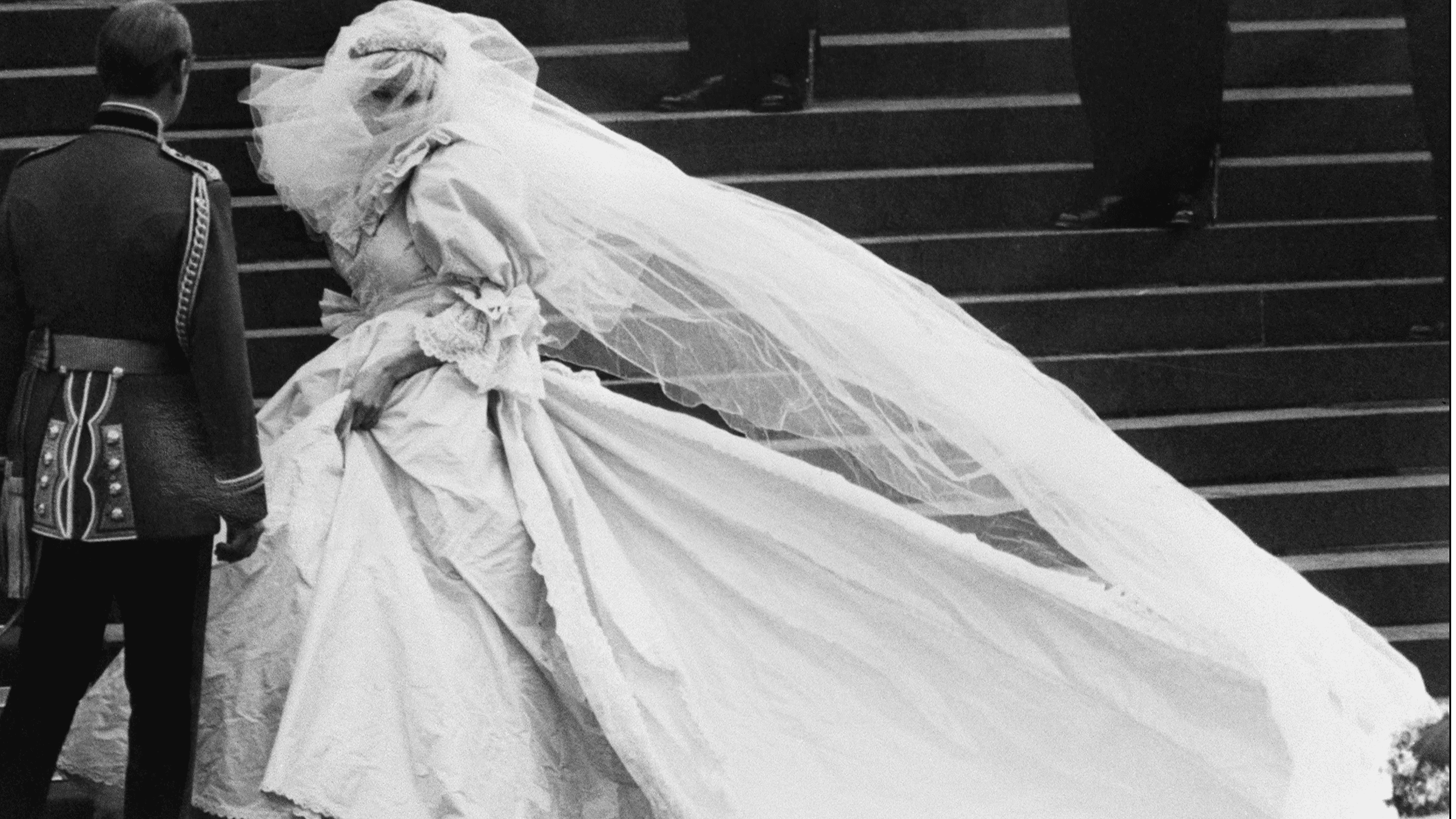 Prince Charles, Lady Diana’s 40-year-old wedding bun sold to mystery bidder