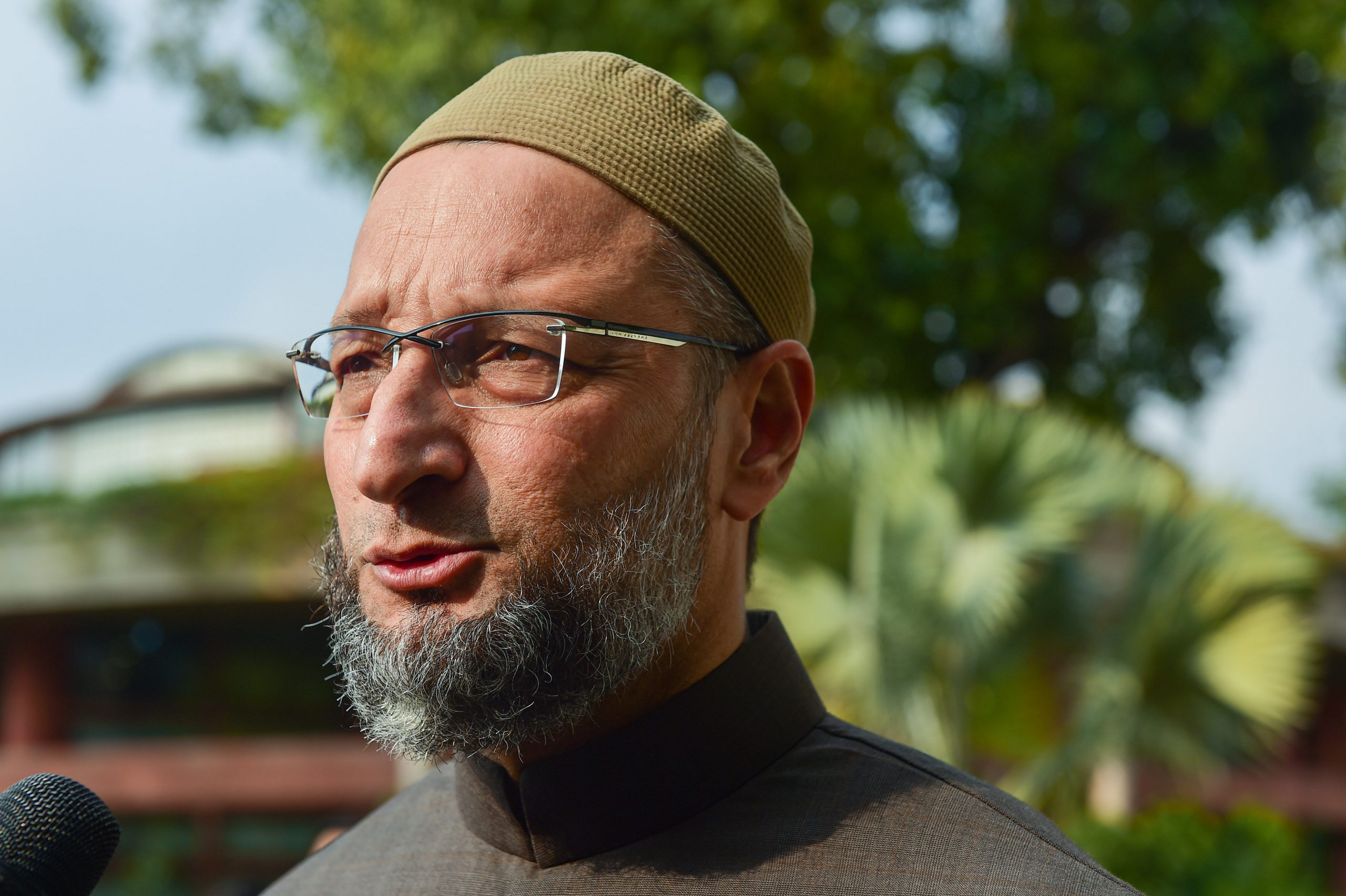 Dont fear death: Owaisi rejects Z security, wants UAPA case against shooters