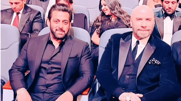 Salman Khan, John Travolta pose for a picture at an awards show in Riyadh, see pics