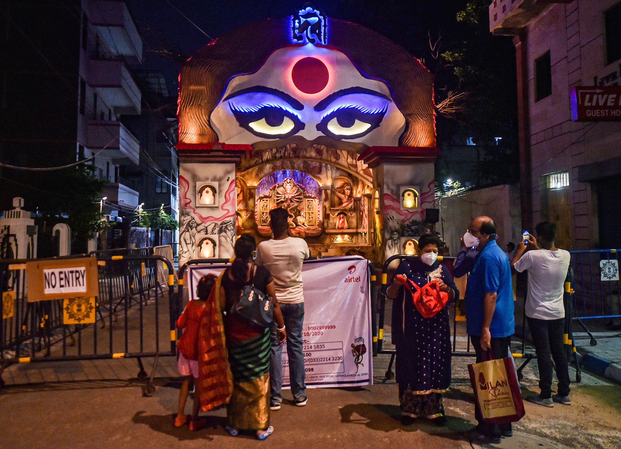 Calcutta High Court increases cap on committee members allowed in Durga Puja pandals