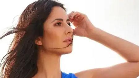 Vicky Kaushal showers love on Katrina Kaif’s upcoming movie ‘Phone Bhoot’